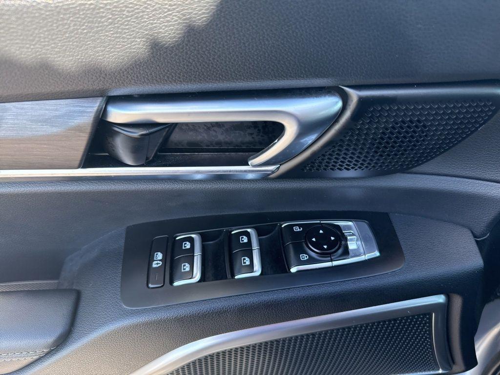 used 2024 Kia Telluride car, priced at $36,507