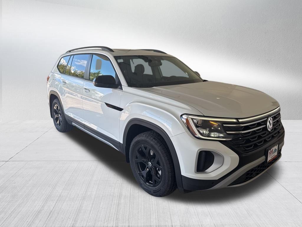 new 2026 Volkswagen Atlas car, priced at $50,902