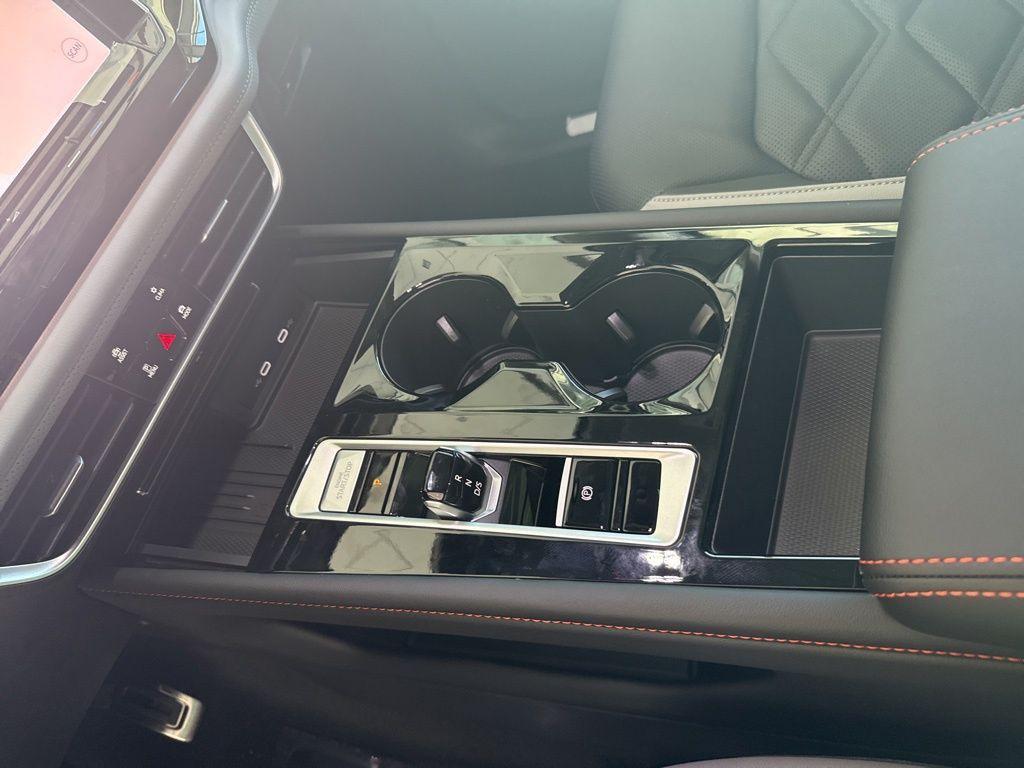 new 2026 Volkswagen Atlas car, priced at $50,902