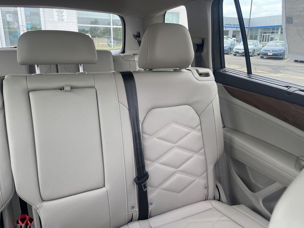 new 2026 Volkswagen Atlas car, priced at $47,363