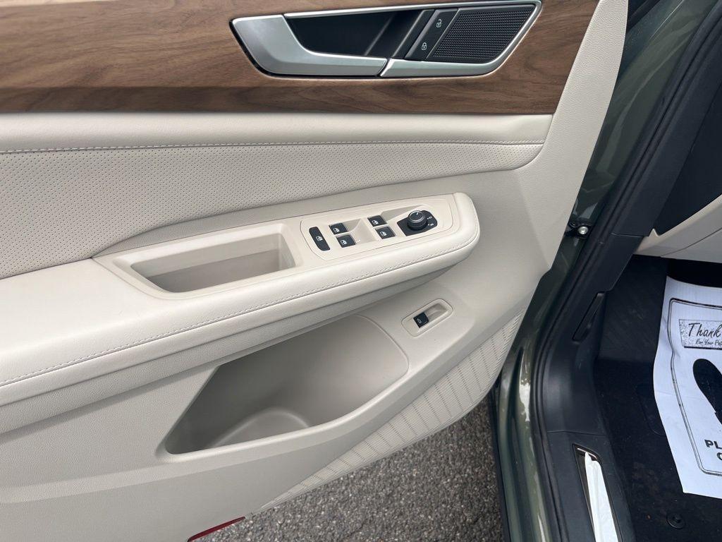 new 2026 Volkswagen Atlas car, priced at $47,363