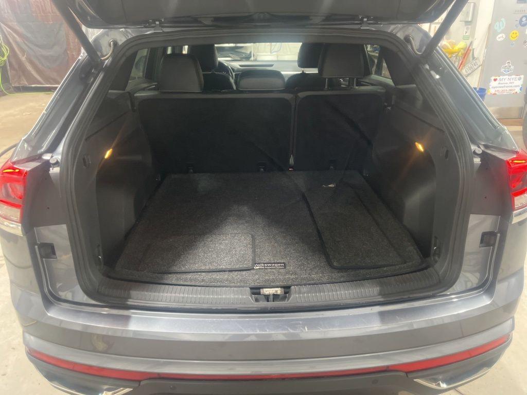 used 2020 Volkswagen Atlas Cross Sport car, priced at $22,877