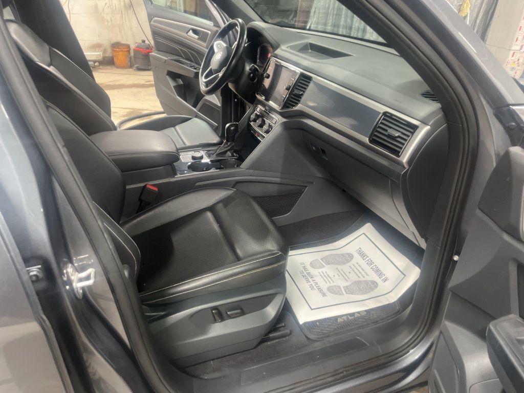 used 2020 Volkswagen Atlas Cross Sport car, priced at $22,877