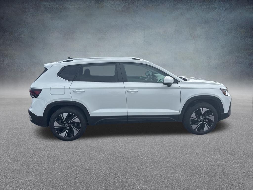 new 2026 Volkswagen Taos car, priced at $32,079