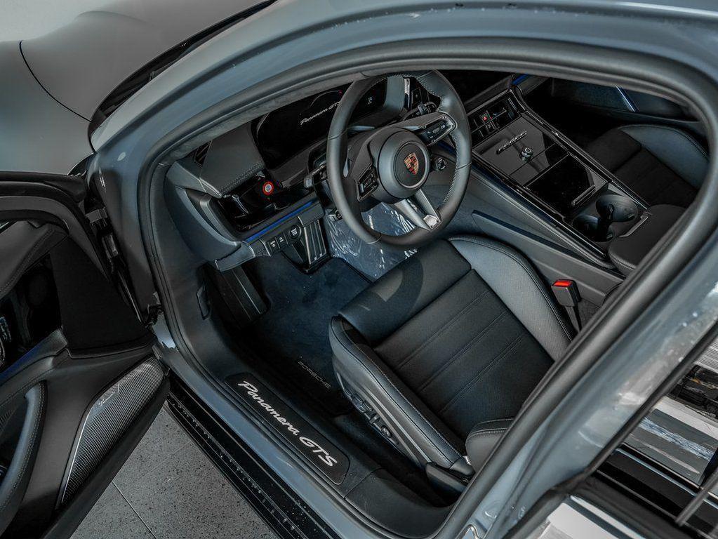 new 2026 Porsche Panamera car, priced at $191,530