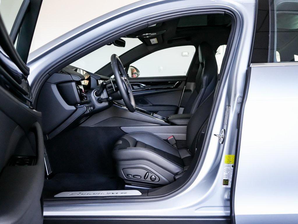 new 2026 Porsche Panamera car, priced at $138,100