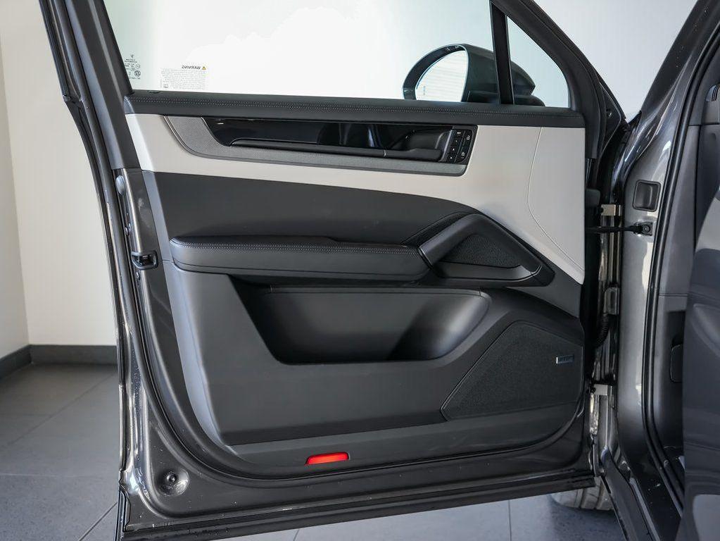 new 2026 Porsche Cayenne car, priced at $127,890