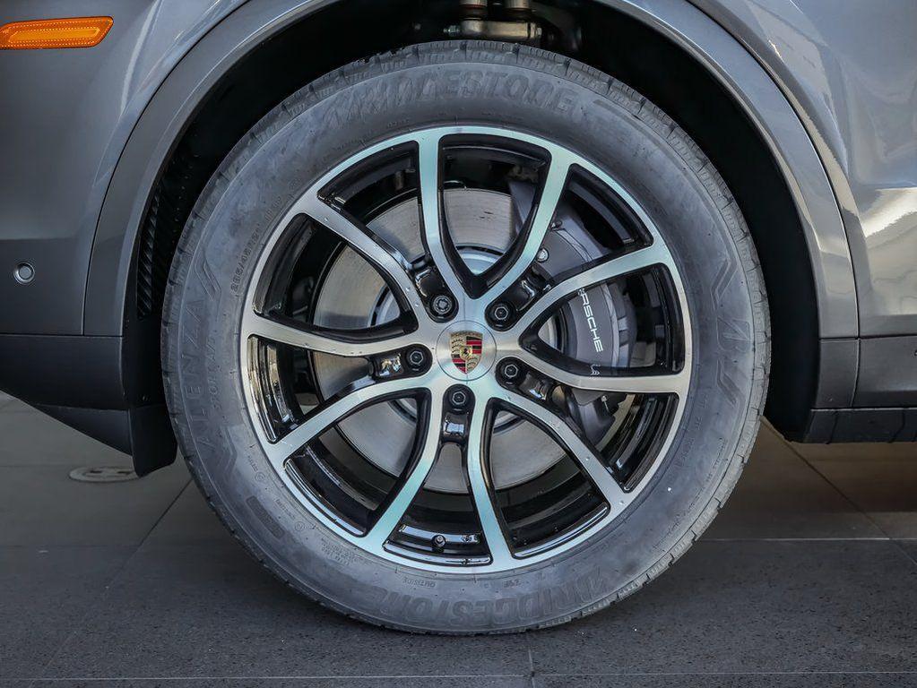 new 2026 Porsche Cayenne car, priced at $127,890