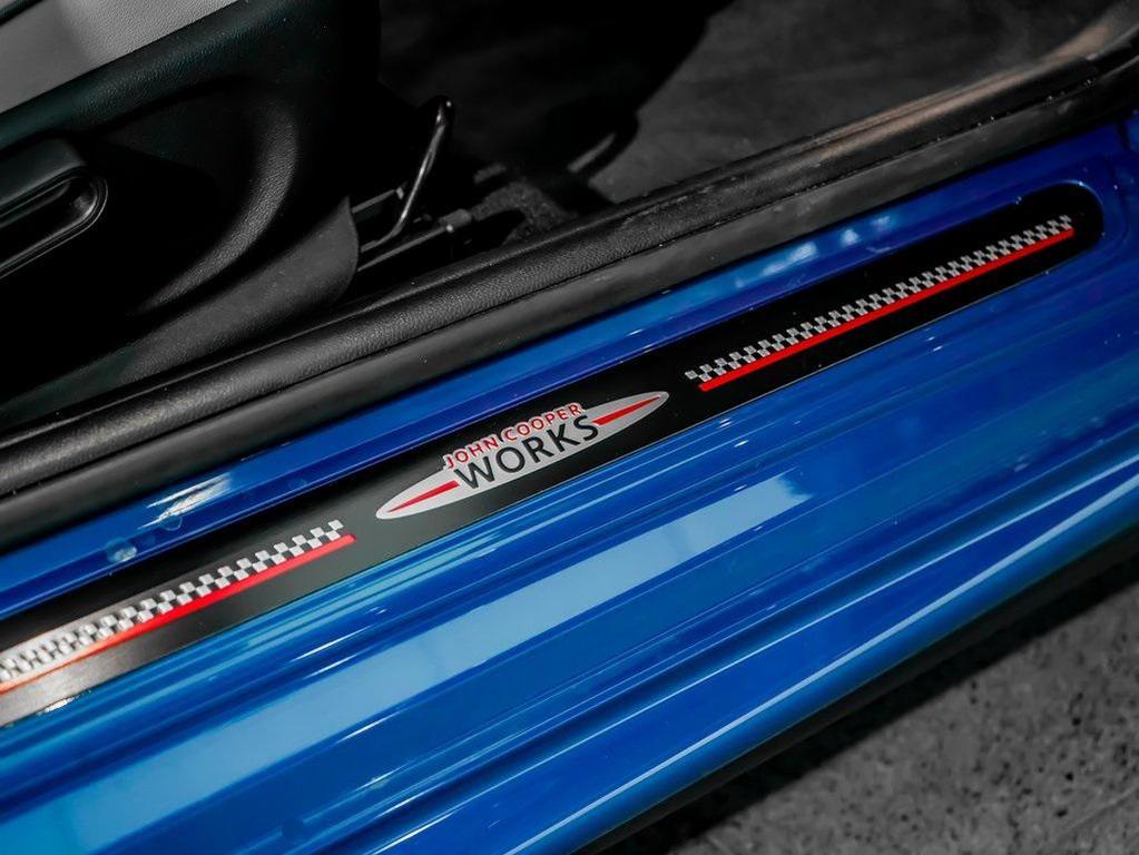 used 2024 MINI Hardtop car, priced at $37,000