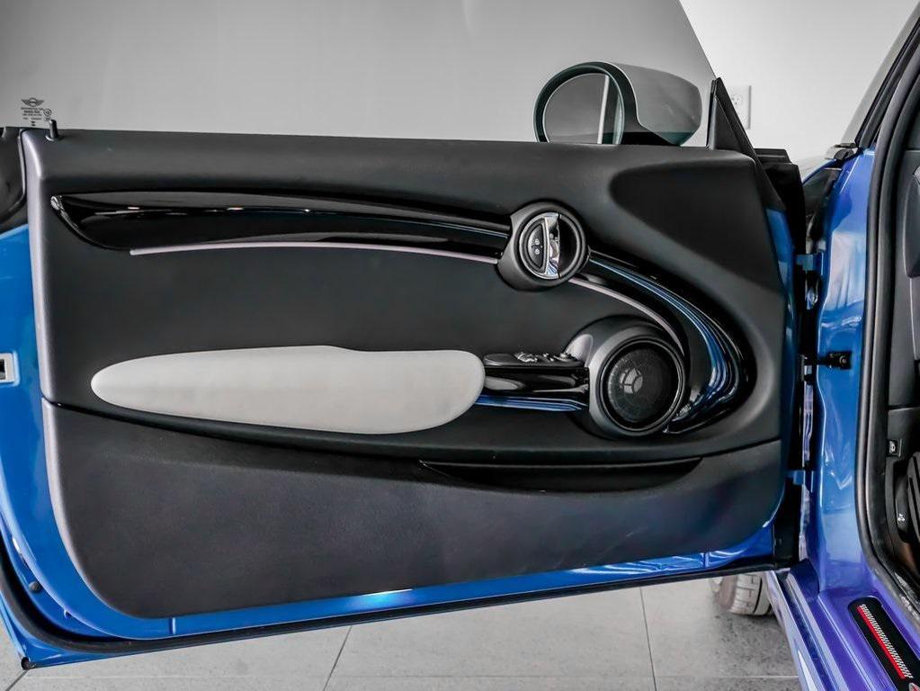 used 2024 MINI Hardtop car, priced at $37,000