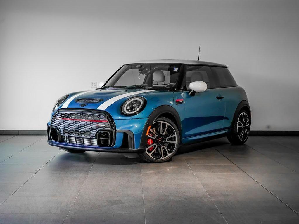 used 2024 MINI Hardtop car, priced at $37,000