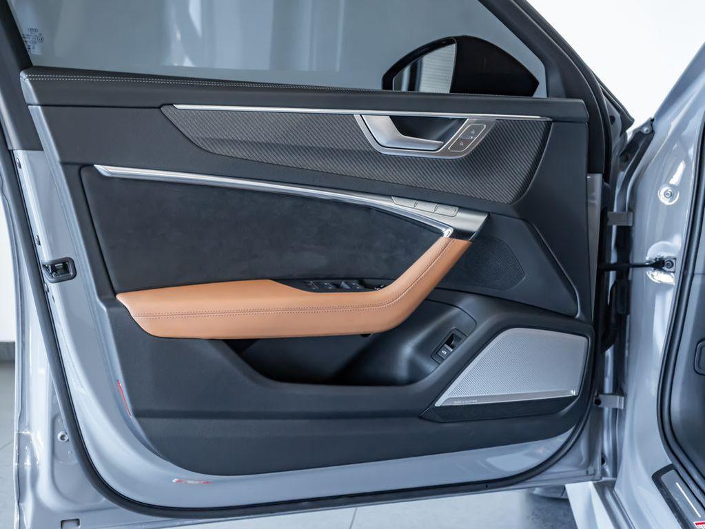 used 2024 Audi RS 6 Avant car, priced at $137,000