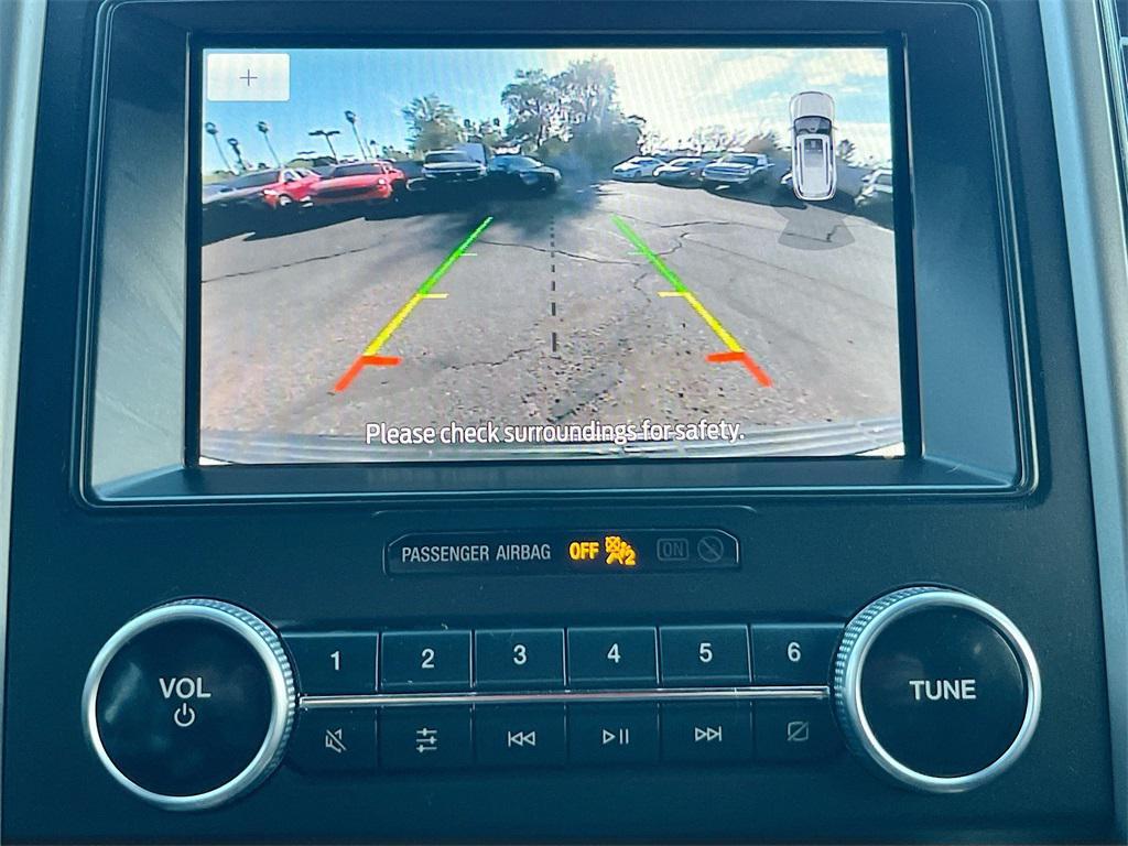 used 2021 Ford Expedition car, priced at $31,000