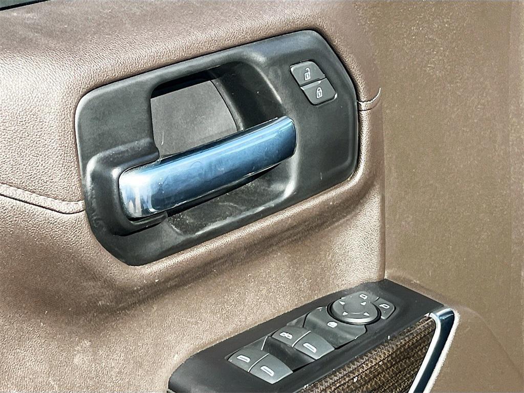 used 2021 Chevrolet Silverado 1500 car, priced at $29,000