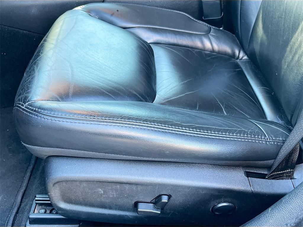 used 2022 Chrysler 300 car, priced at $20,400