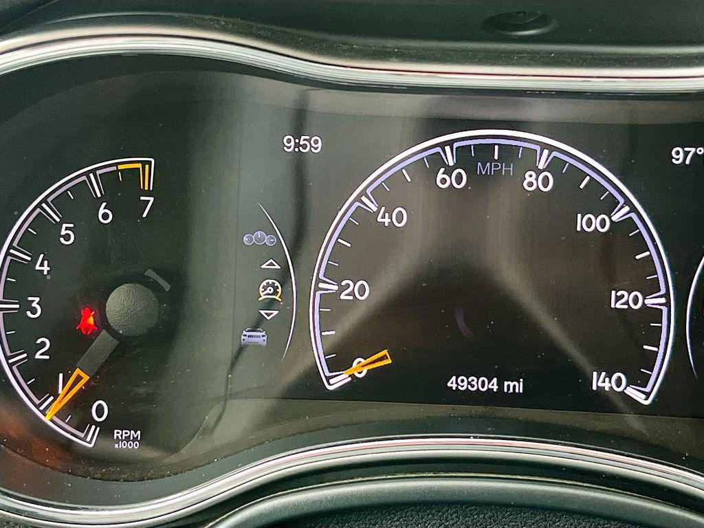 used 2021 Jeep Grand Cherokee car, priced at $21,500