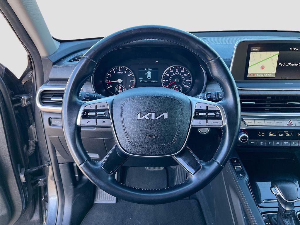 used 2022 Kia Telluride car, priced at $25,000