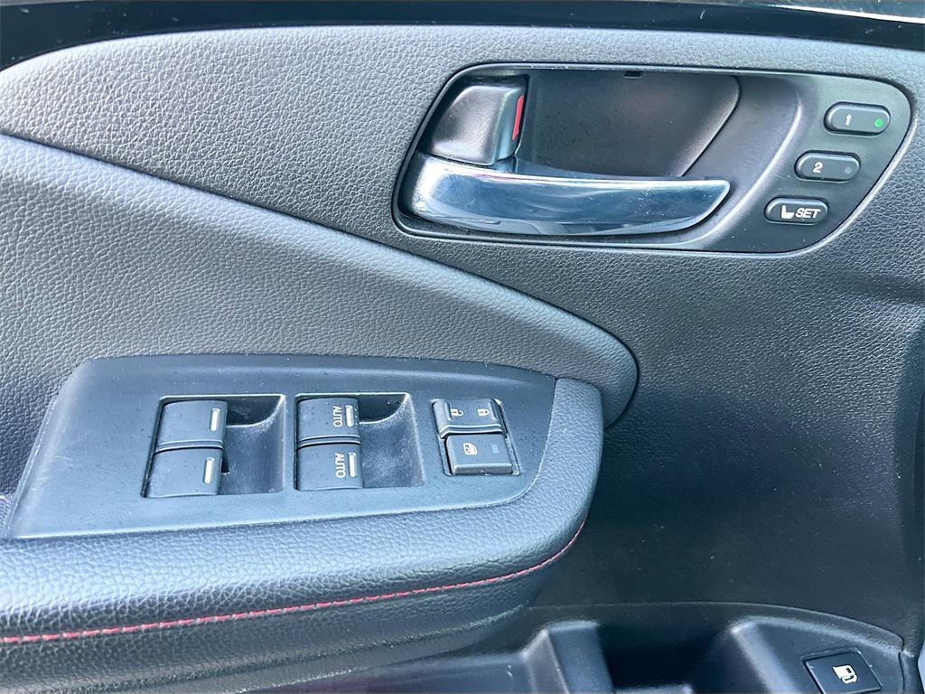 used 2024 Honda Ridgeline car, priced at $32,200