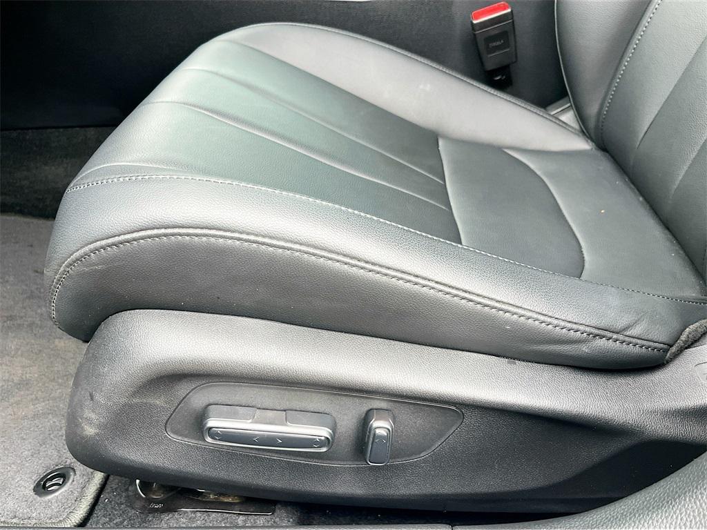 used 2025 Acura Integra car, priced at $25,700