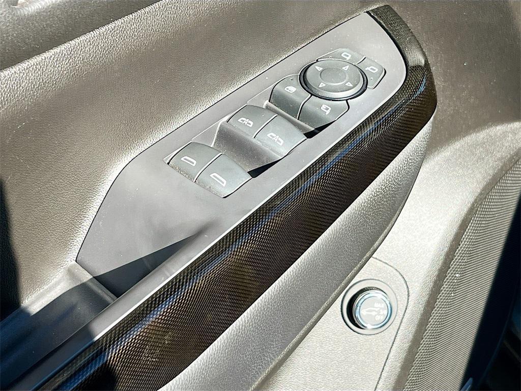 used 2022 GMC Acadia car, priced at $23,800