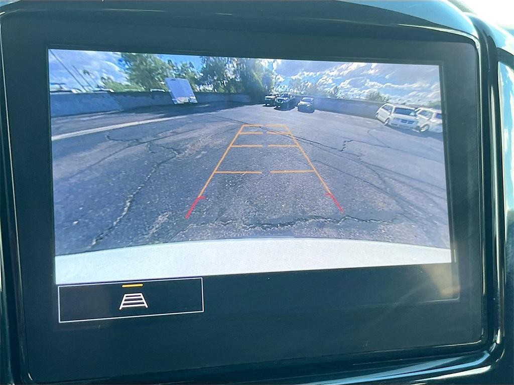 used 2023 Chevrolet Traverse car, priced at $27,300