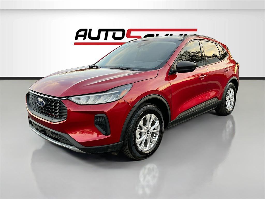 used 2025 Ford Escape car, priced at $21,400