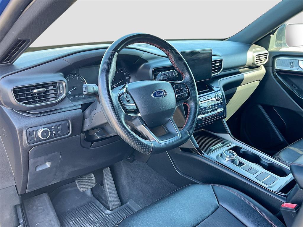 used 2022 Ford Explorer car, priced at $25,500