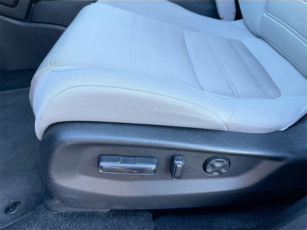 used 2022 Honda CR-V car, priced at $22,000