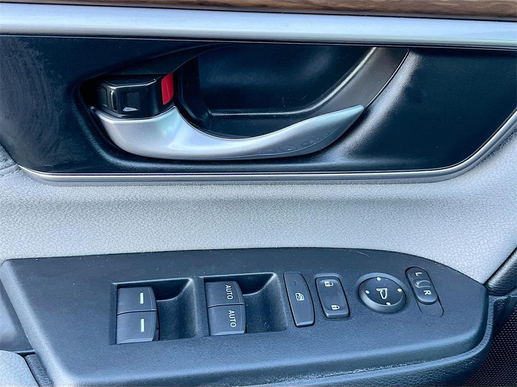 used 2022 Honda CR-V car, priced at $22,000