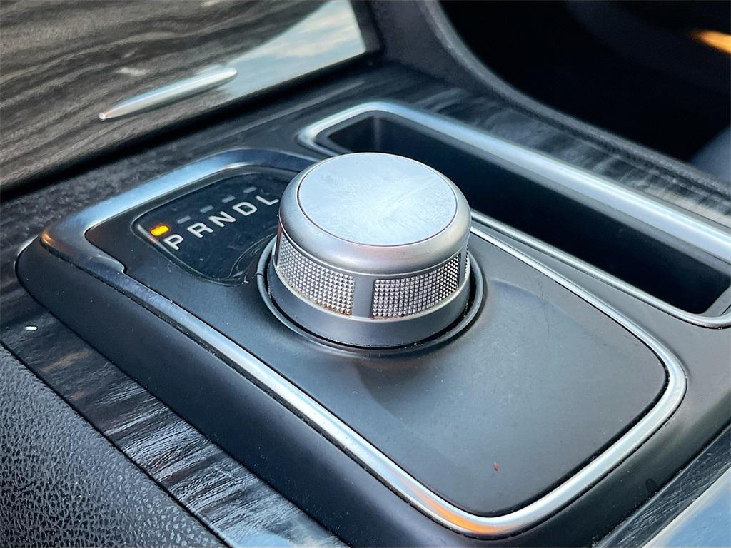 used 2022 Chrysler 300 car, priced at $20,000