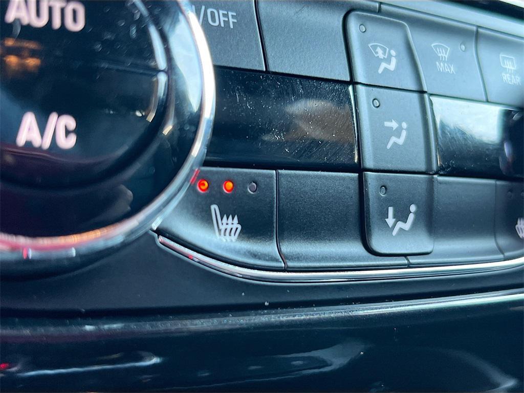 used 2025 Chevrolet TrailBlazer car, priced at $23,500