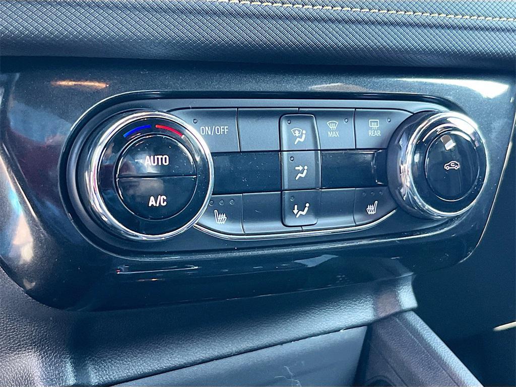 used 2025 Chevrolet TrailBlazer car, priced at $23,500