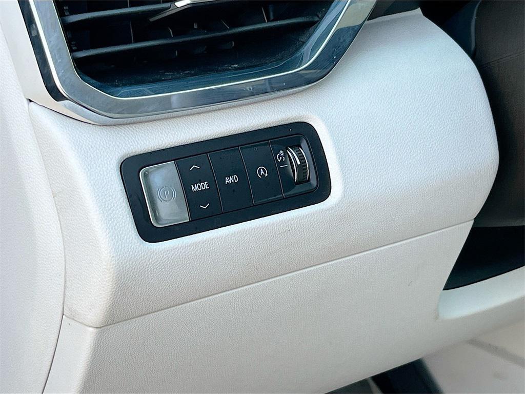 used 2024 GMC Acadia car, priced at $42,500