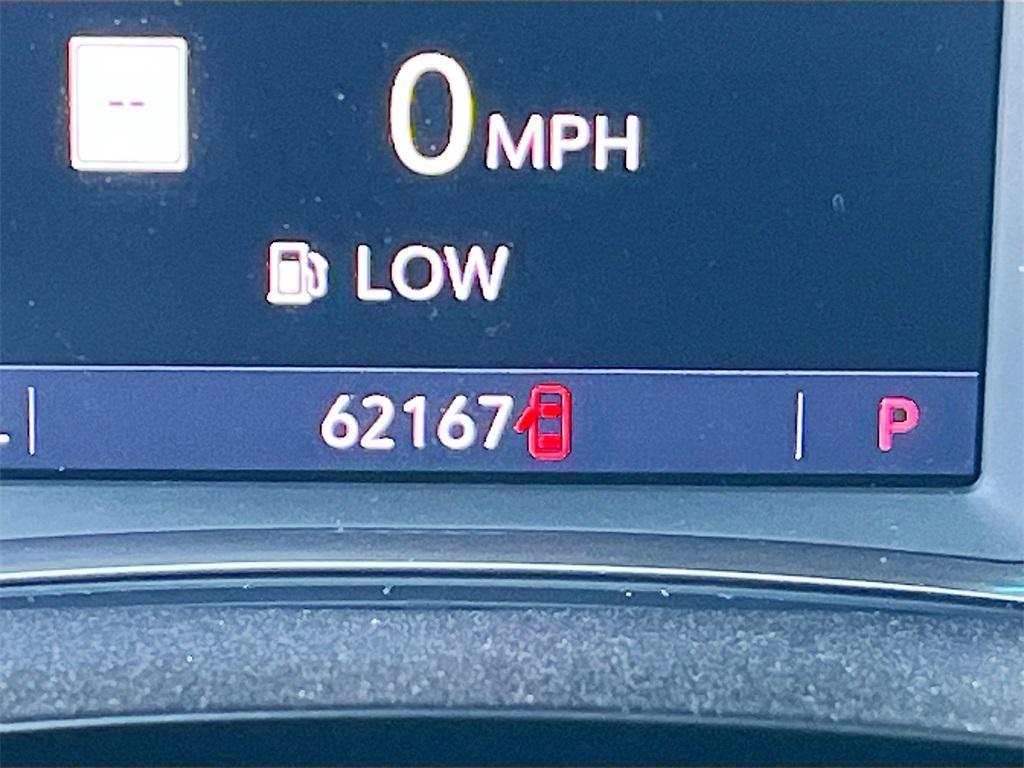 used 2020 Chevrolet Traverse car, priced at $20,000