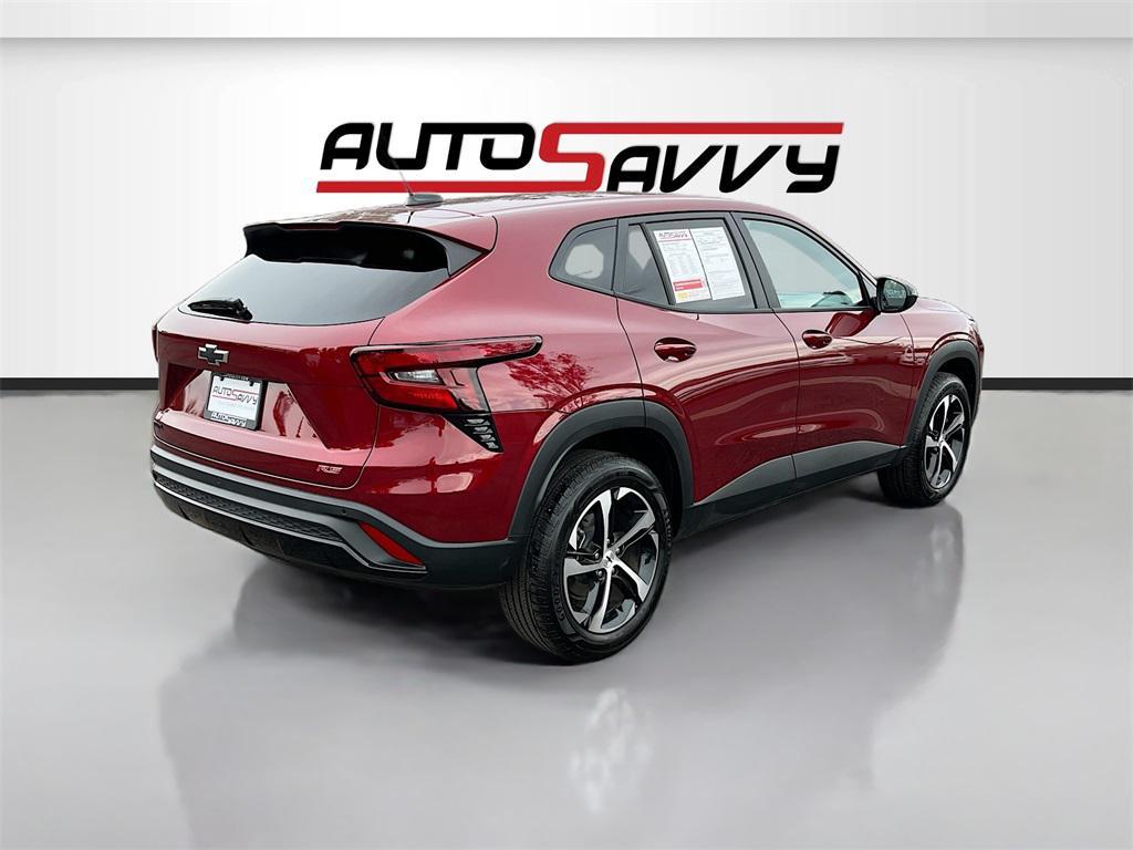 used 2025 Chevrolet Trax car, priced at $18,800