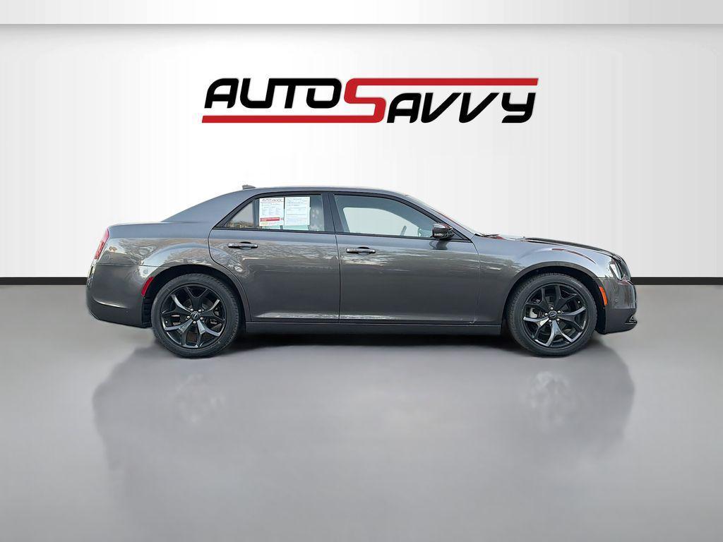 used 2022 Chrysler 300 car, priced at $25,400