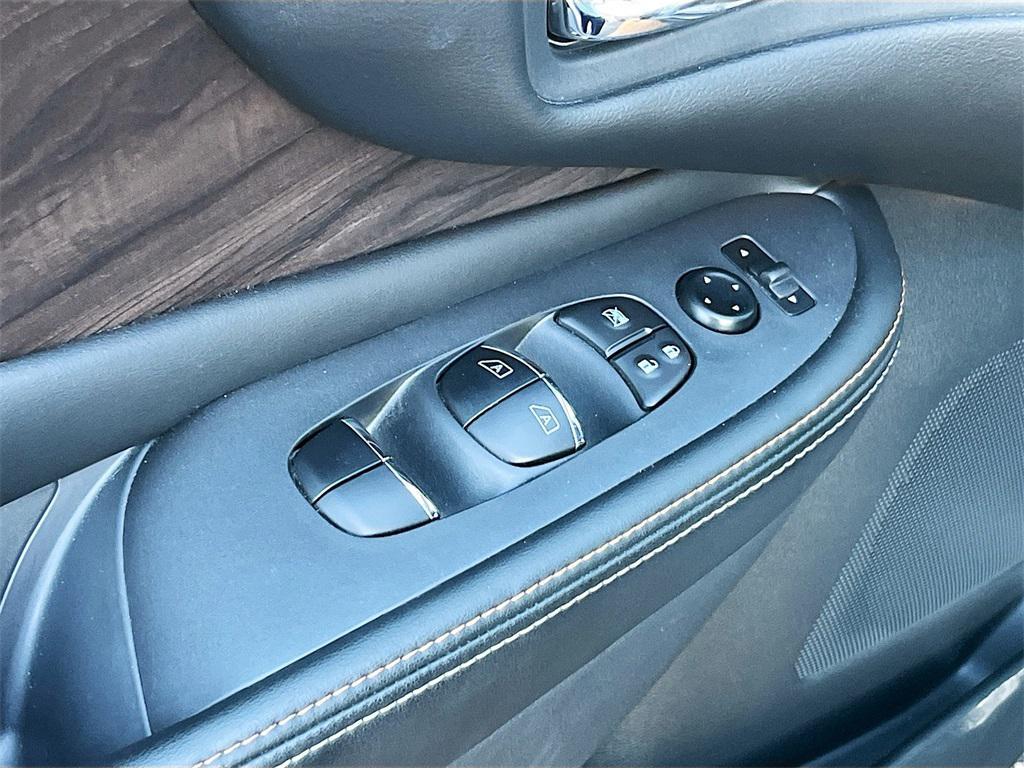 used 2023 Nissan Murano car, priced at $23,800