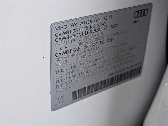 2021 Ibis White Audi Q3