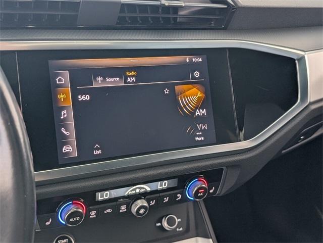 2021 Ibis White Audi Q3