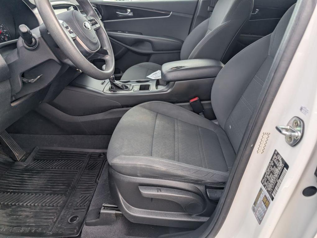 used 2020 Kia Sorento car, priced at $14,284