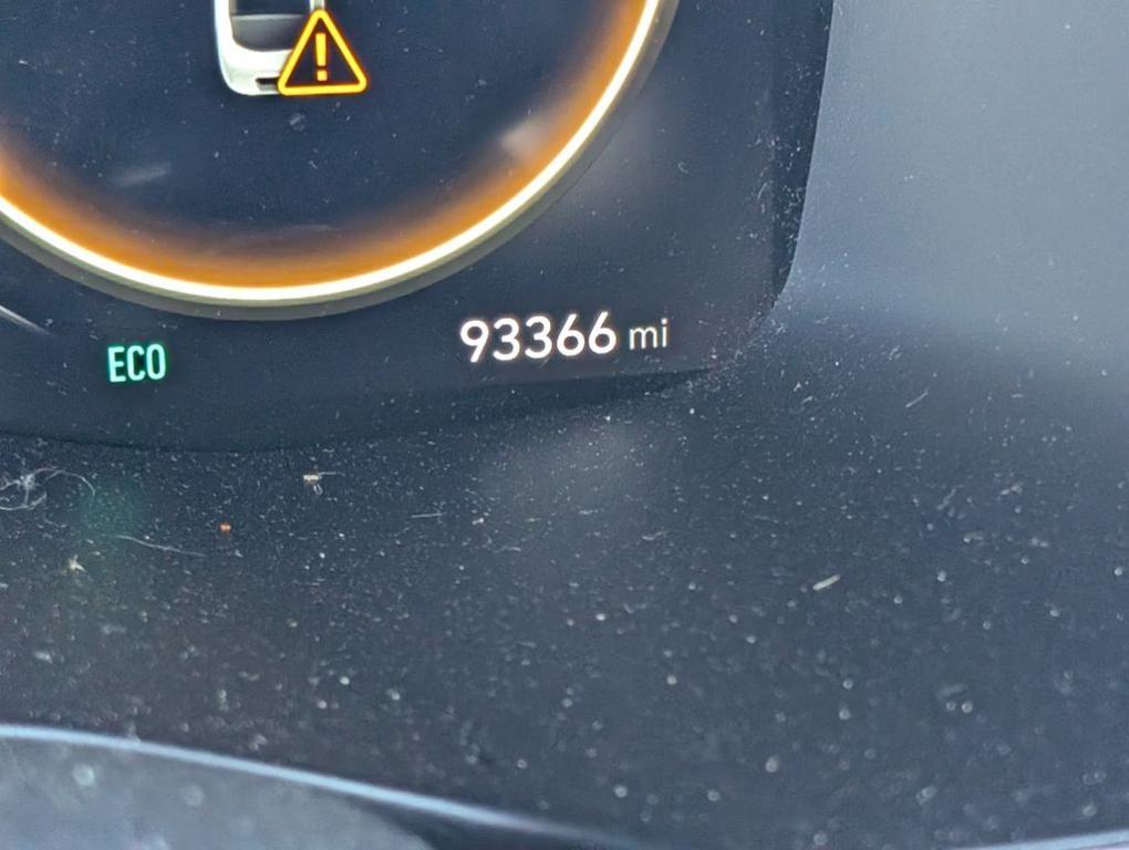 used 2023 Hyundai SANTA FE HEV car, priced at $18,830