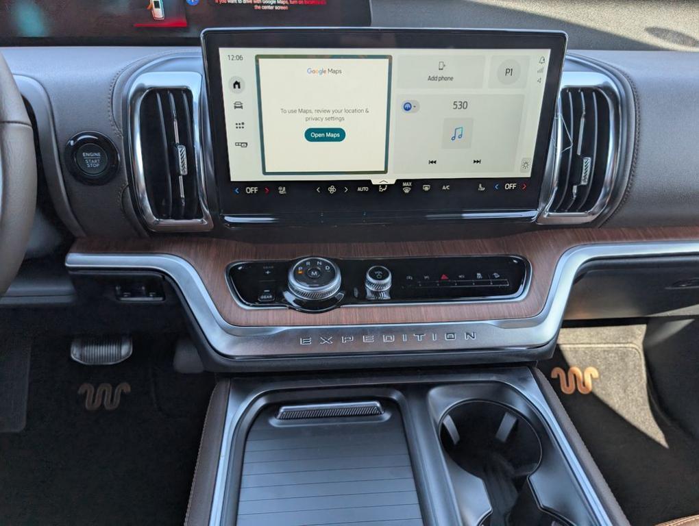 new 2026 Ford Expedition car, priced at $82,650