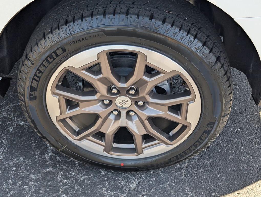 new 2026 Ford Expedition car, priced at $82,650
