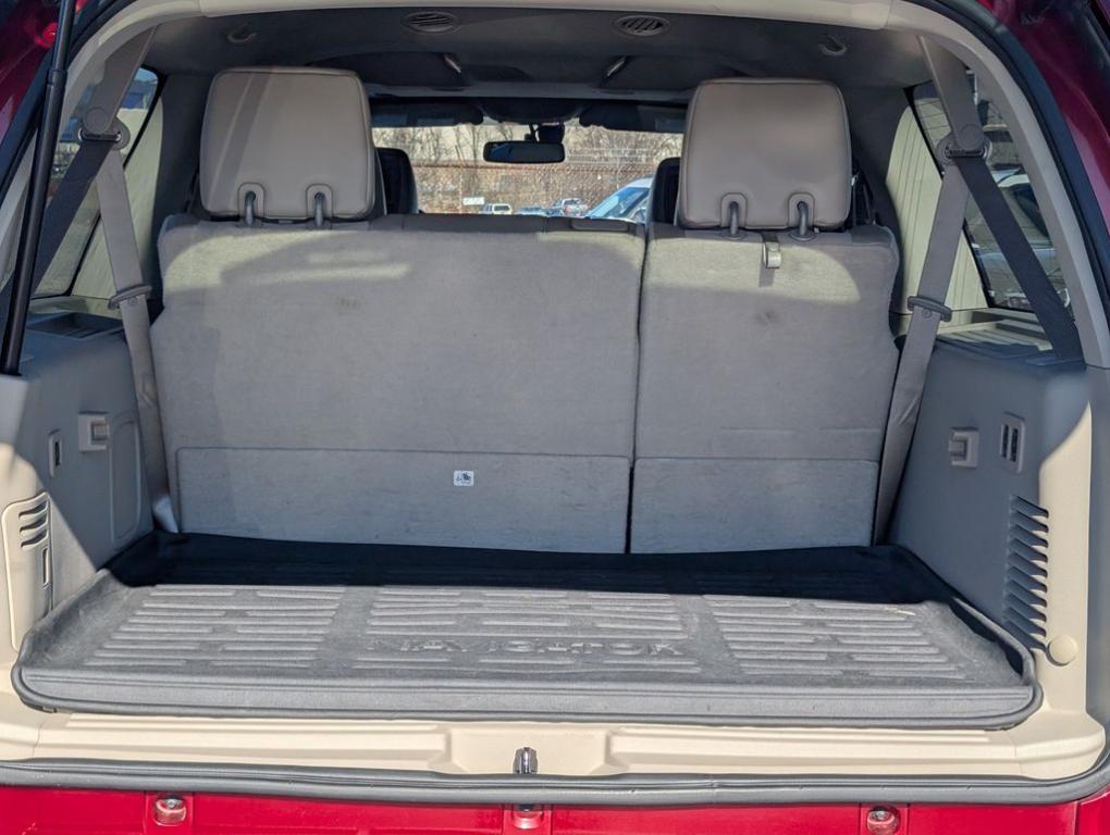 used 2015 Lincoln Navigator car, priced at $11,000