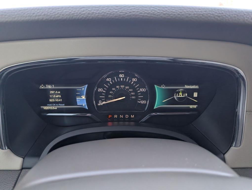 used 2015 Lincoln Navigator car, priced at $11,000