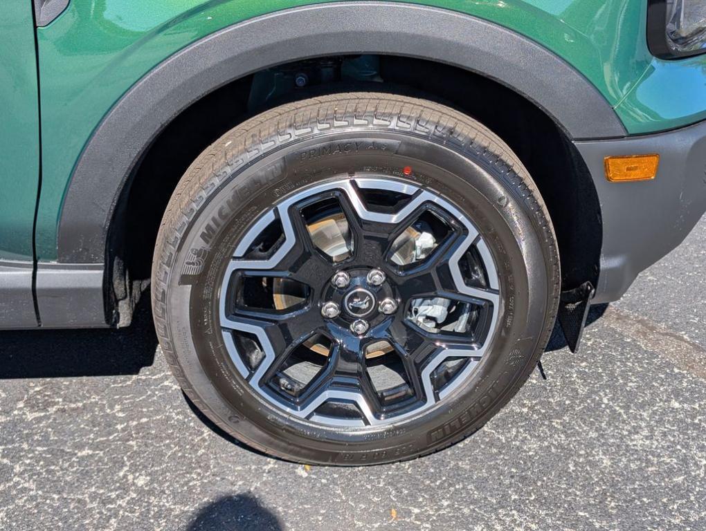 new 2025 Ford Bronco Sport car, priced at $30,685