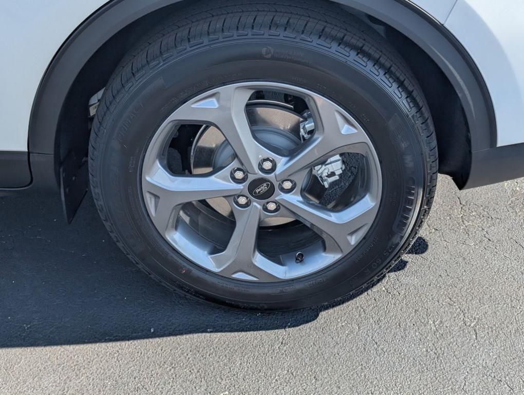 new 2026 Ford Escape car, priced at $27,500