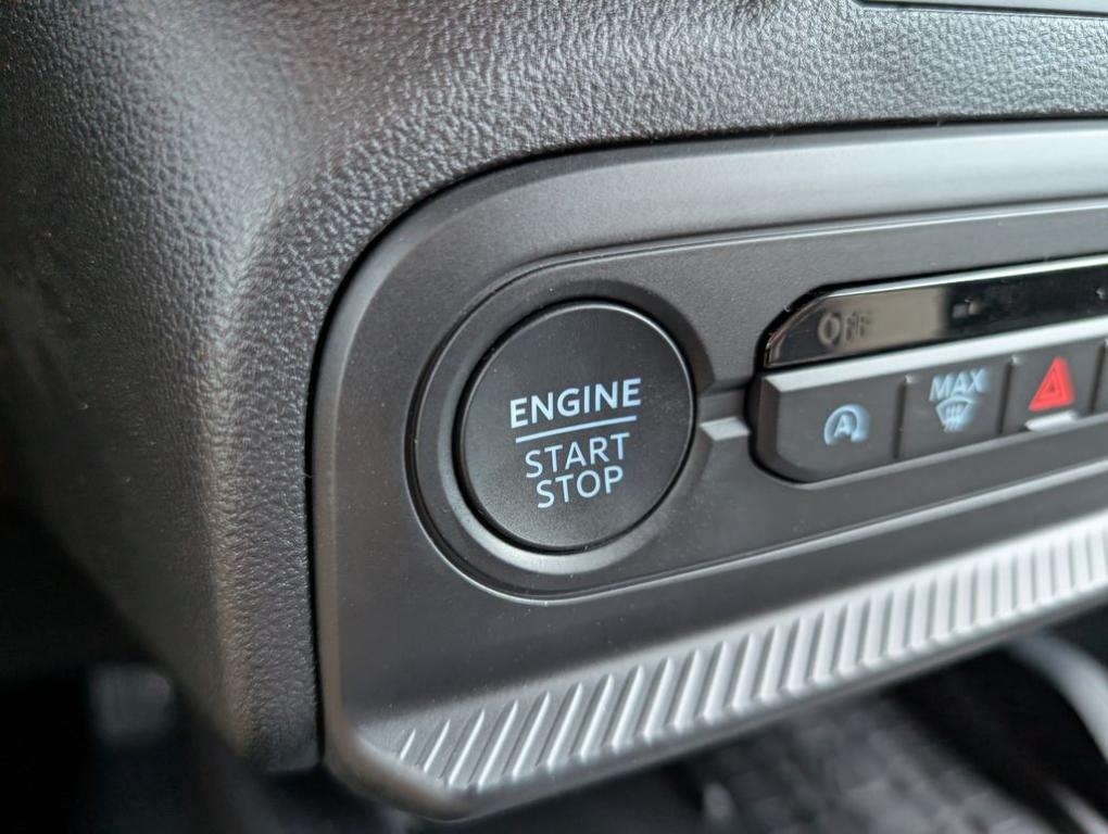 new 2025 Ford Bronco Sport car, priced at $33,570