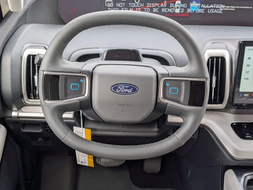 new 2025 Ford Expedition car, priced at $69,285