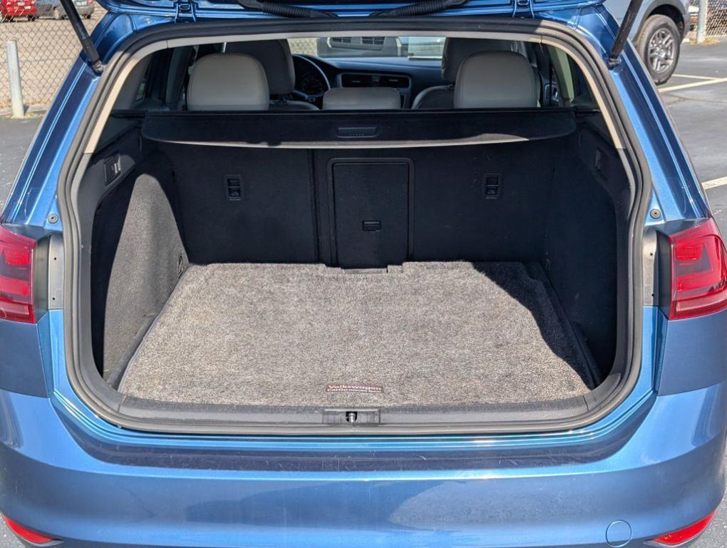 used 2015 Volkswagen Golf SportWagen car, priced at $12,000